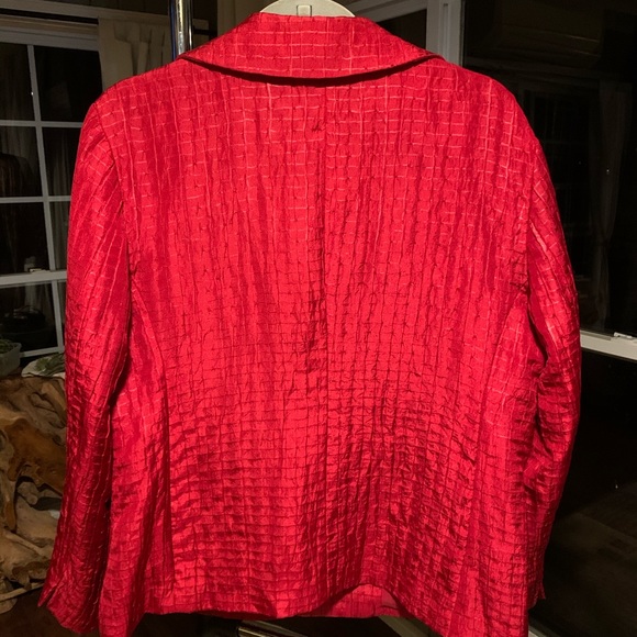 WOW! Chicos Red Dressy Blazer, SZ 2 w 3 close loop - Picture 2 of 5